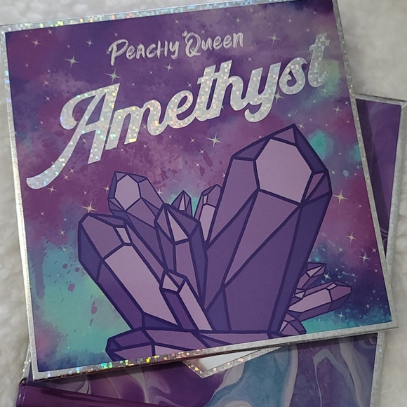 Peachy Queen - Amethyst - Picture 3 of 4